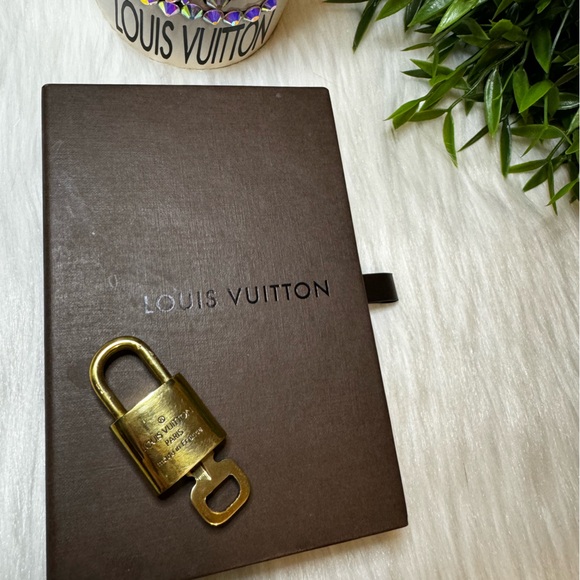 Louis Vuitton Lock & Key w/Chain & Box #309 - Picture 7 of 9